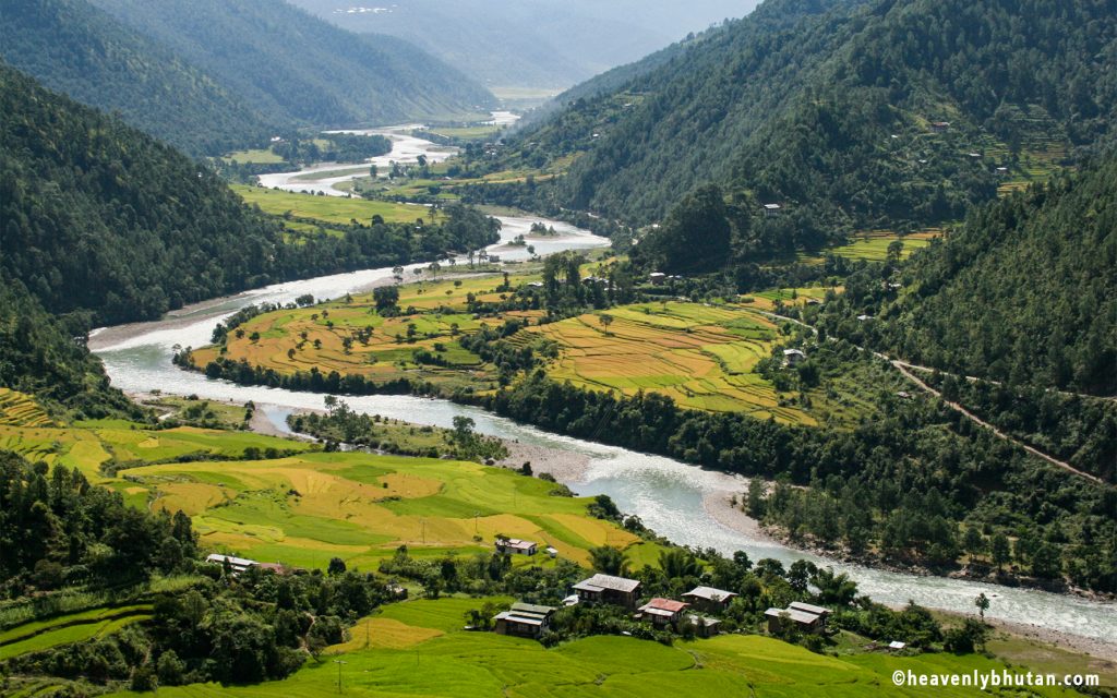 Day Hikes in Punakha