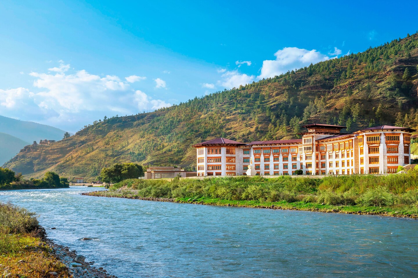 Le Meridien Paro, Riverfront