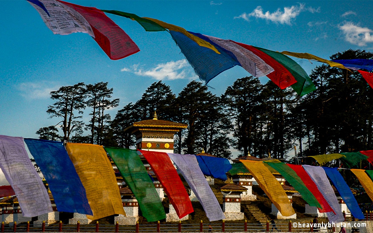 Feel-the-Freshness-of-Himalayas, Druk-Wangyel-Chorten, Friends Holiday