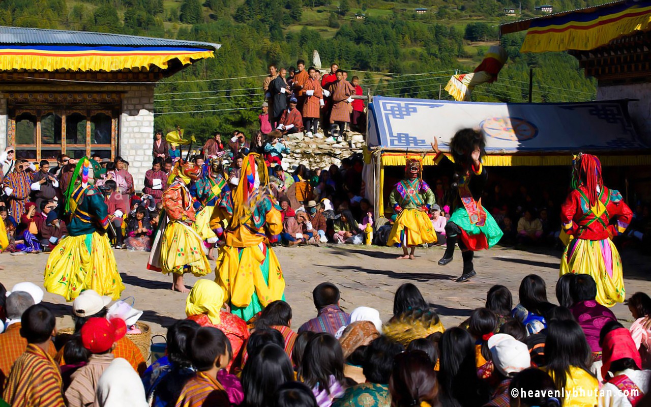 Jambay Lhakhang Drup-Festival