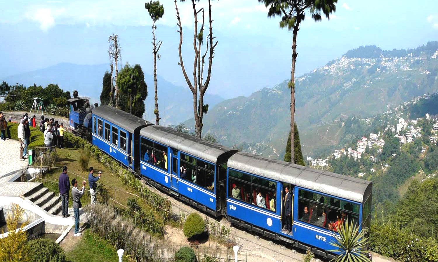 Tourists Attractions of Darjeeling